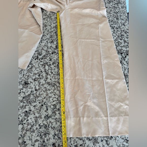 Yves Saint Laurent Ivory Silk Wide Leg Slacks Size 38 VTG (Fits ~26x27.5) - Picture 3 of 14